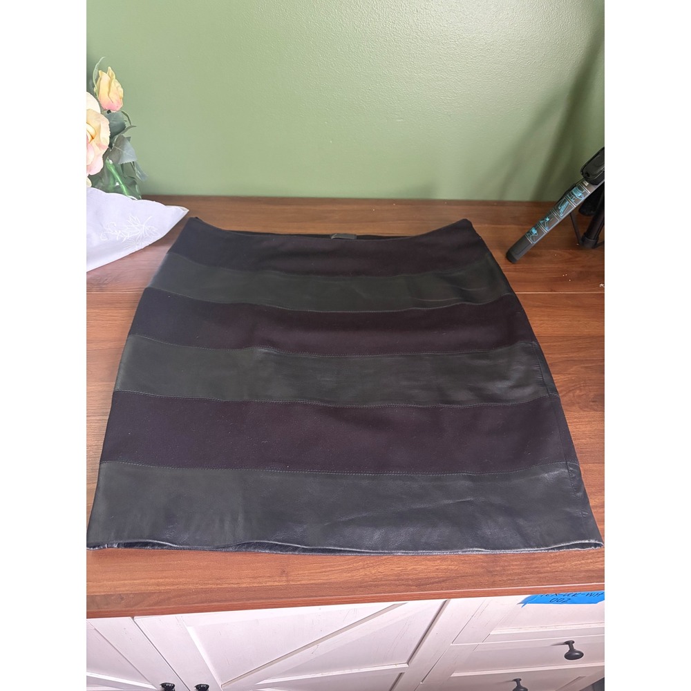 Lana Collection Black Leather Knit Striped Mini Skirt Women Size 16 Mixed Media